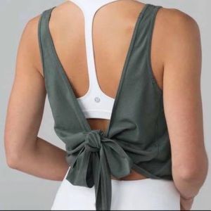Lululemon It’s A Tie Tank Size 12